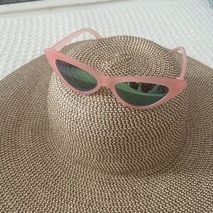 Pink Cat-Eye Sunglasses